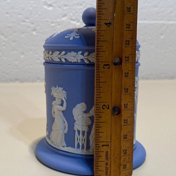 Wedgwood Blue Jasperware Lidded Jar with White Motif - Picture 9 of 11